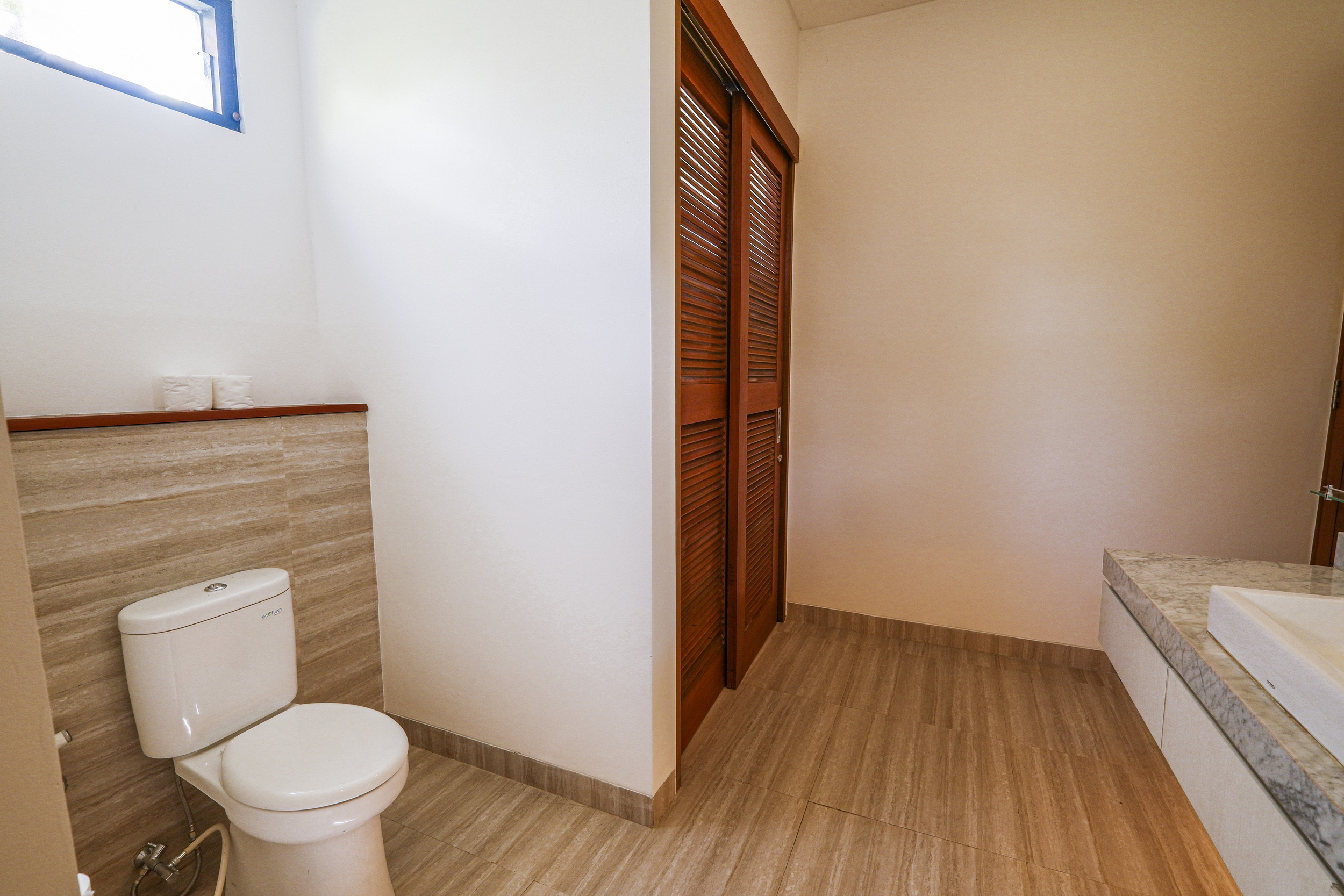 Master Bathroom 4